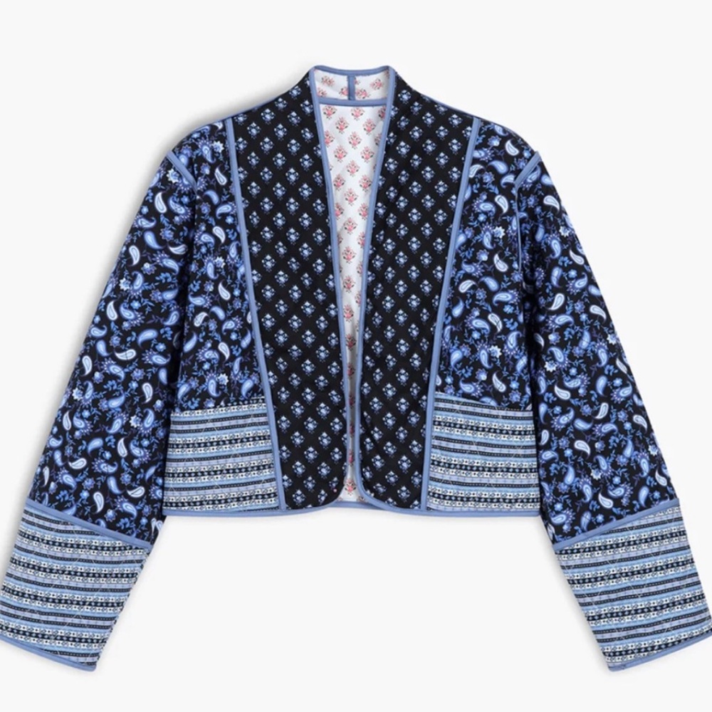 Paisley Print Womens Sz Medium Reversible Crop Quilt Blanket Jacket Long Sleeves